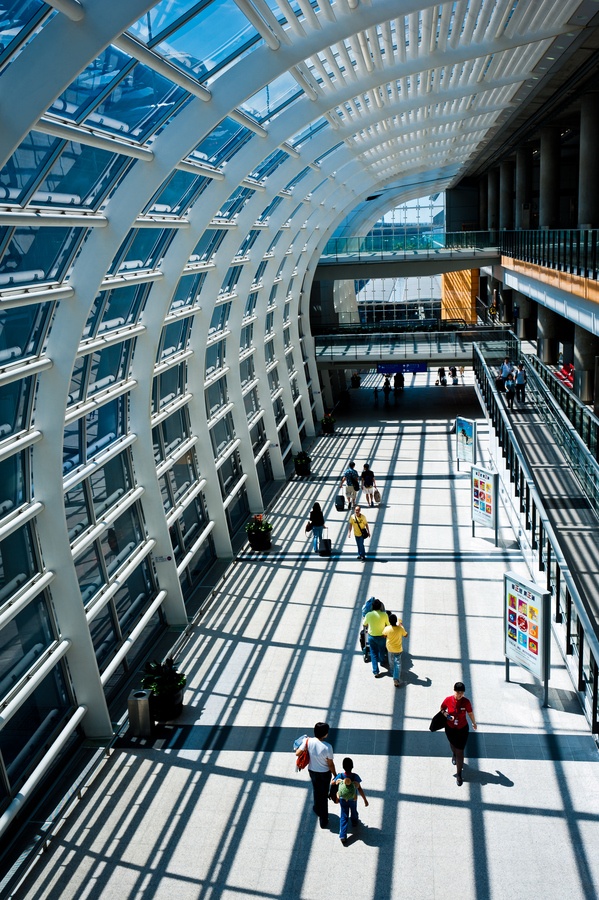 Do You Know 10 Best Airports In The World? 26 Hong Kong Airport at Chek Lap Kok