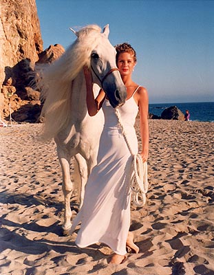 Rachel Hunter white horse
