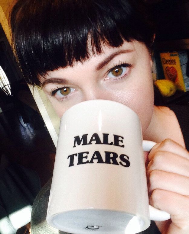 funny mag drink girl