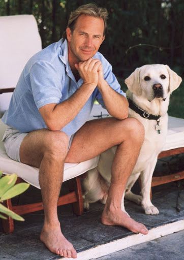 Kevin Costner yellow lab