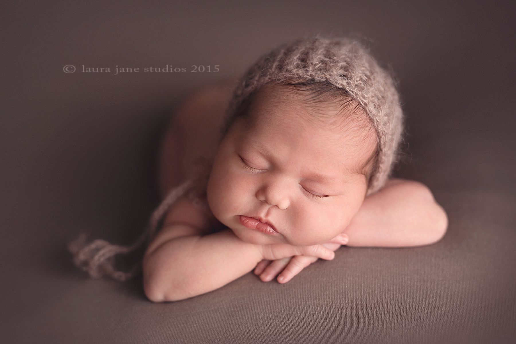 How to choose a photographer for newborn photography