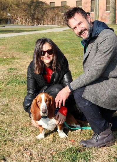 13 Celebrities Who Are Major Basset Hound Lovers 10