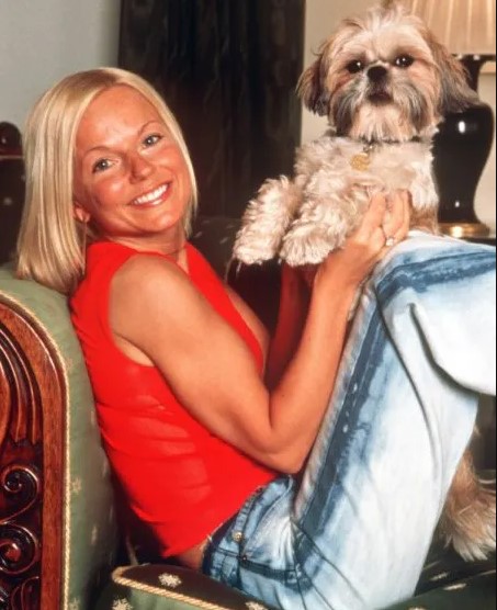 13 Celebrities Who Are Major Shih Tzu Lovers 11