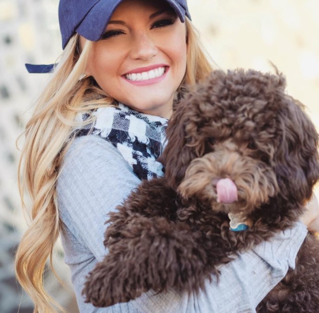 15 Celebrities Who Are Major Labradoodle Lovers 9