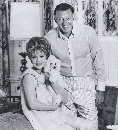 16 Celebrities Who Are Major Poodle Lovers 11