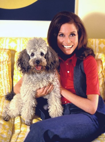 16 Celebrities Who Are Major Poodle Lovers 9