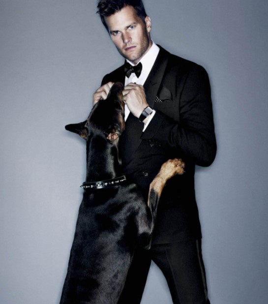 13 Celebrities Who Are Major Doberman Pinscher Lovers 11