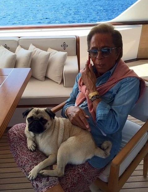 15 Celebrities Who Are Major Pug Lovers 47 15 Celebrities Who Are Major Pug Lovers 47